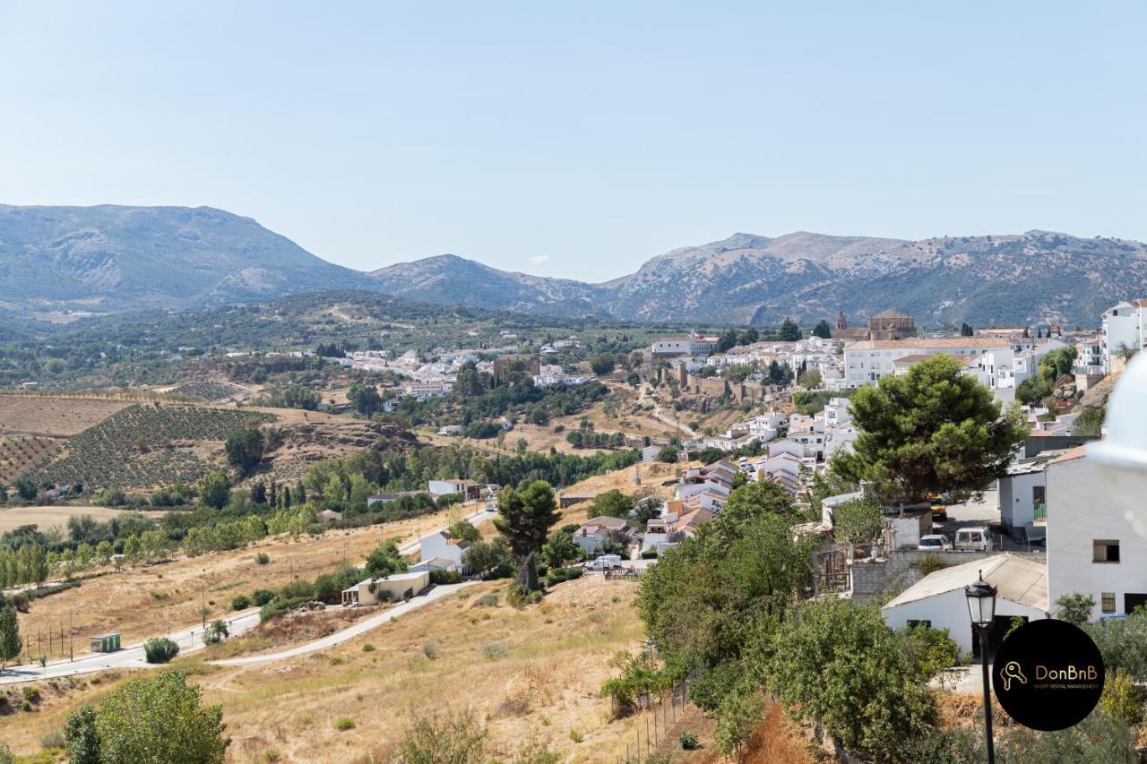 Apartment La Peineta Ronda Bagian luar foto