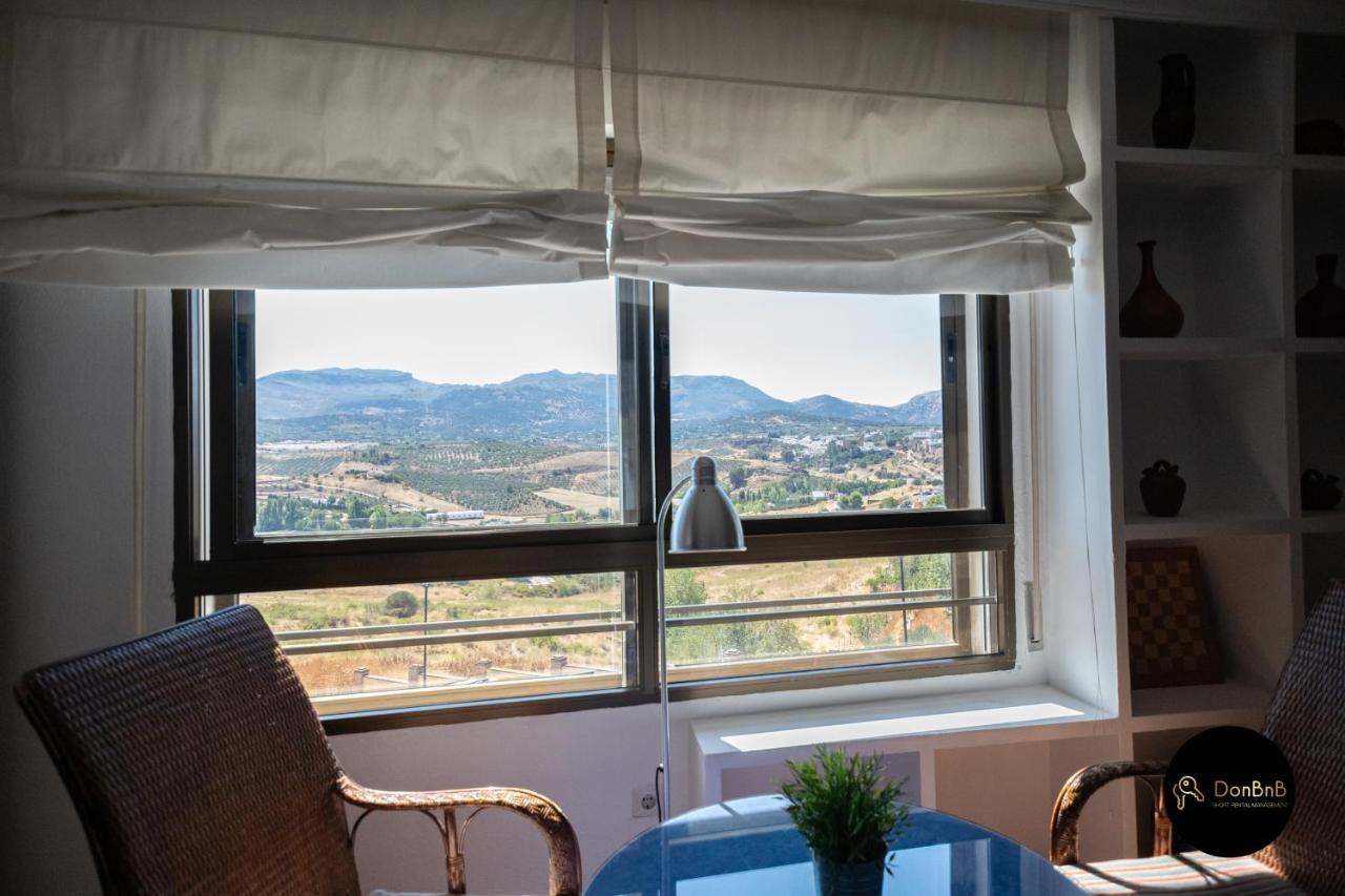 Apartment La Peineta Ronda Bagian luar foto